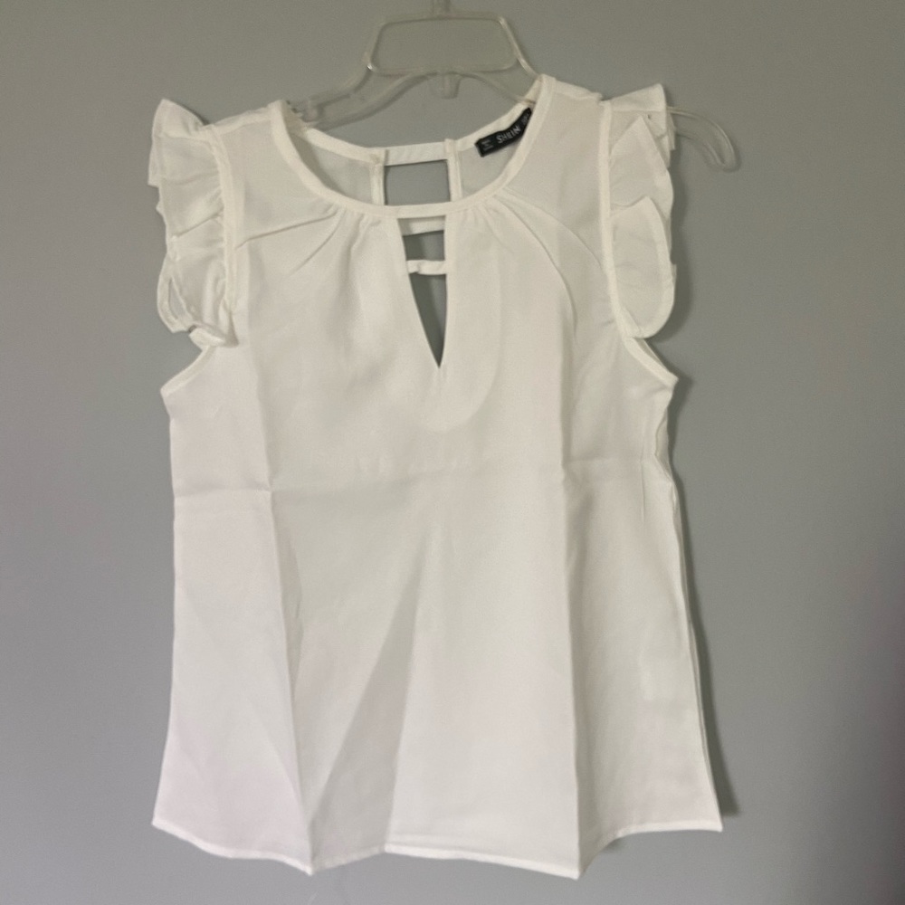 SHEIN ruffled sleeve blouse